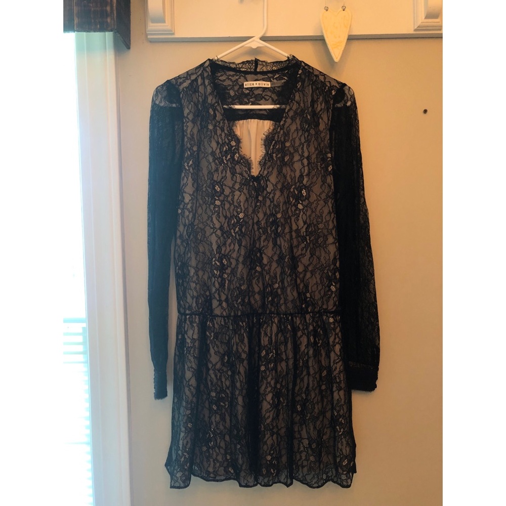 Alice + Olivia Black lace dress